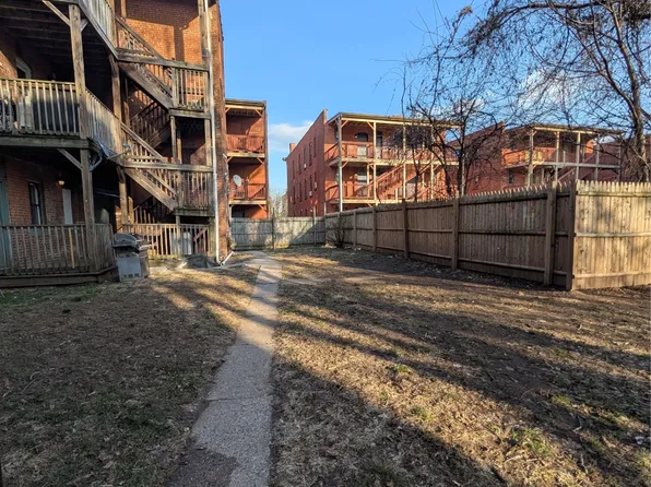 905 Park St, Hartford, CT