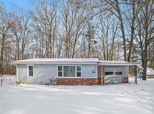 8904 Yoder Dr, Farwell, MI 48622