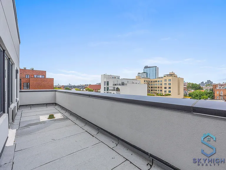 3506 Glenwood Rd #7L — Photo 13