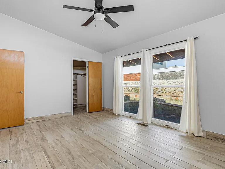 2801 Polk Ave — Photo 29