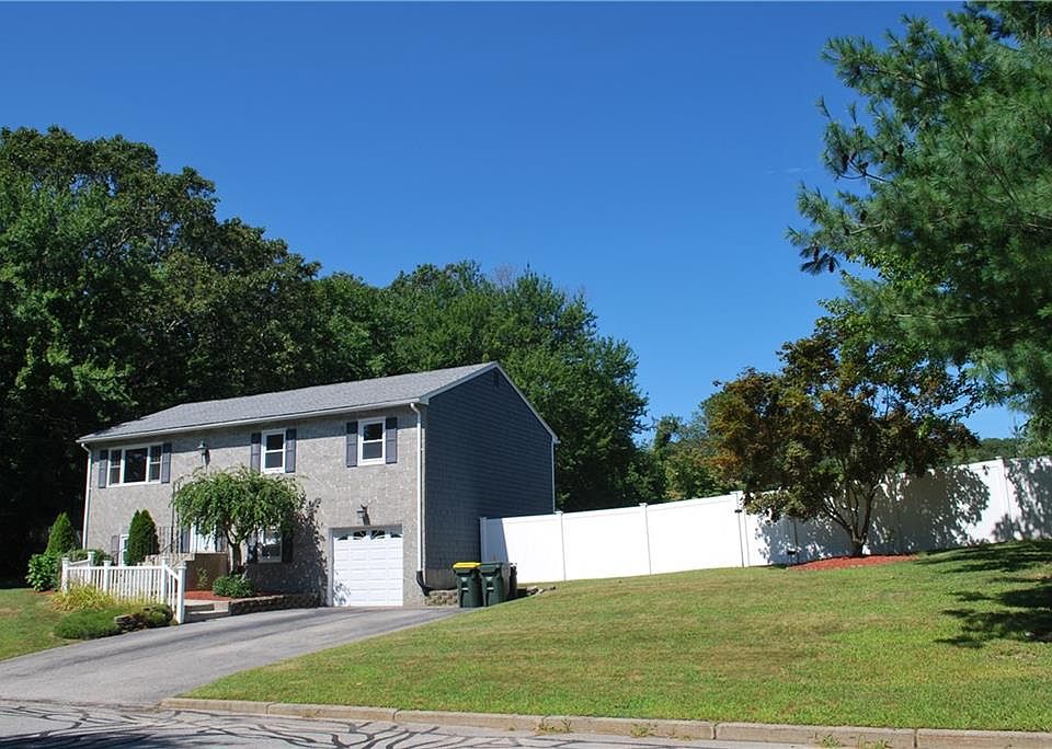 1st image of 24 Glenna Dr