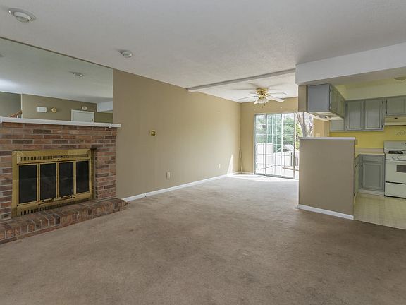 3rd image of 7322 Bennington Dr