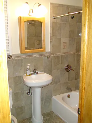 Rented by Ulas Real Estates Inc | media 17