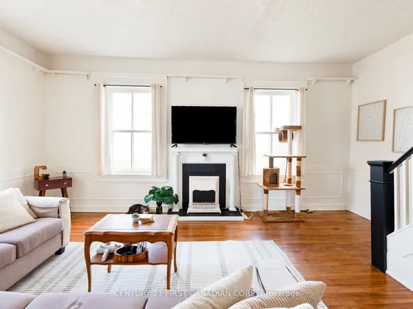 1 Fairview Ave, Saint Thomas, ON N5R 4X2