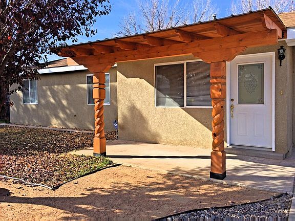 2nd image of 445 Vista Larga Dr SW