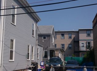 9-11R Dexter St, South Boston, MA 02127