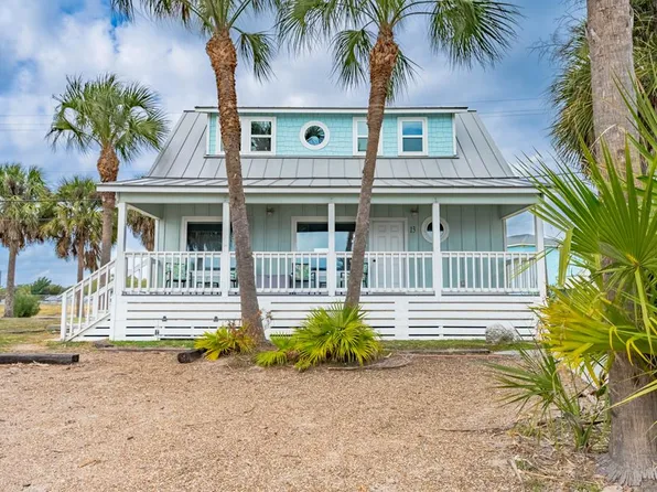 1801 Broadway St #13, Rockport, TX 78382