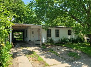 816 W Felix St, Fort Worth, TX 76115