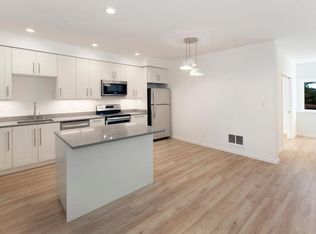1349 3rd Ave #A, San Francisco, CA 94122