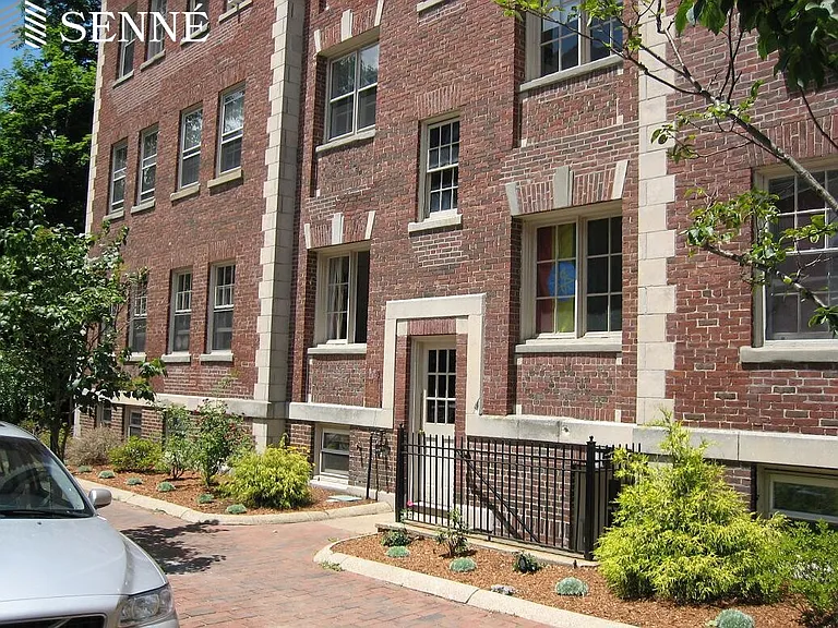 21 Chauncy St #4 — Photo 7