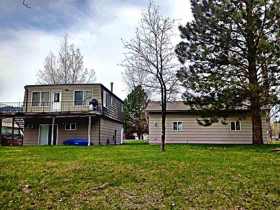 2nd image of 1214 Lake Side Dr