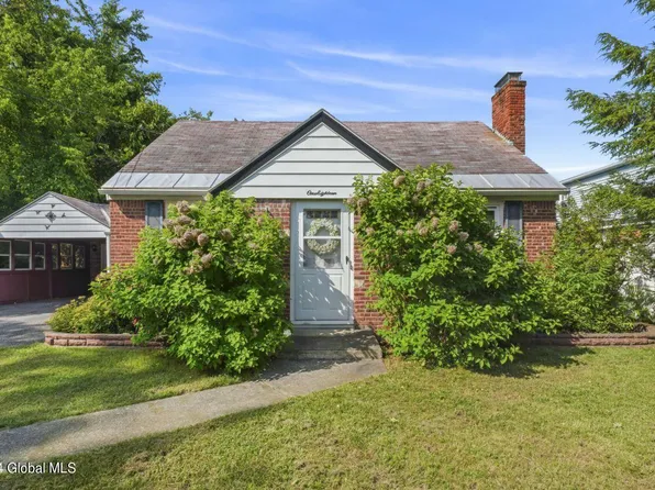 118 Vaughn Drive, Albany, NY 12203