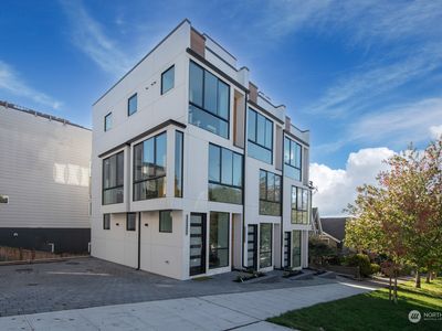 1679 S Lane Street, Seattle, WA, 98104