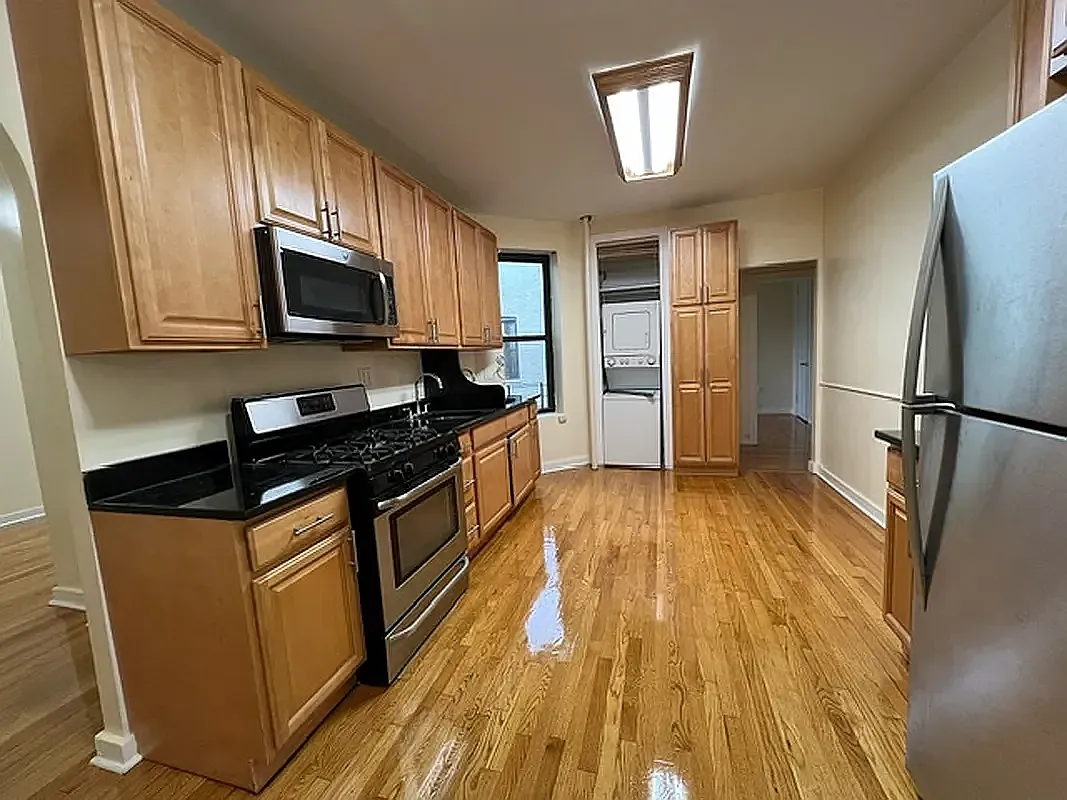 1163 43rd Street — Photo 2