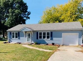 304 Floyd Rd, Orrick, MO 64077