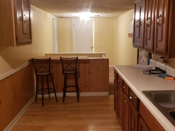 705 N Main St, Clinton, TN 37716