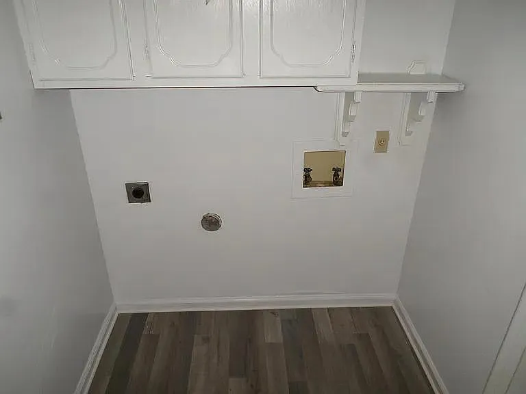 Unit Photo
