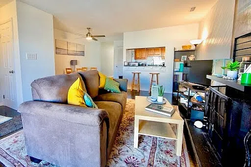 736 W Ocean View Ave #D — Photo 9