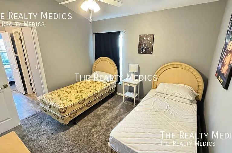 4802 Cumbrian Lakes Dr — Photo 50
