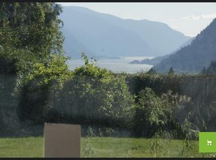 250 SW Robbins Rd, White Salmon, WA 98672