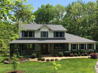 3201 English Rd, Pacific, MO 63069