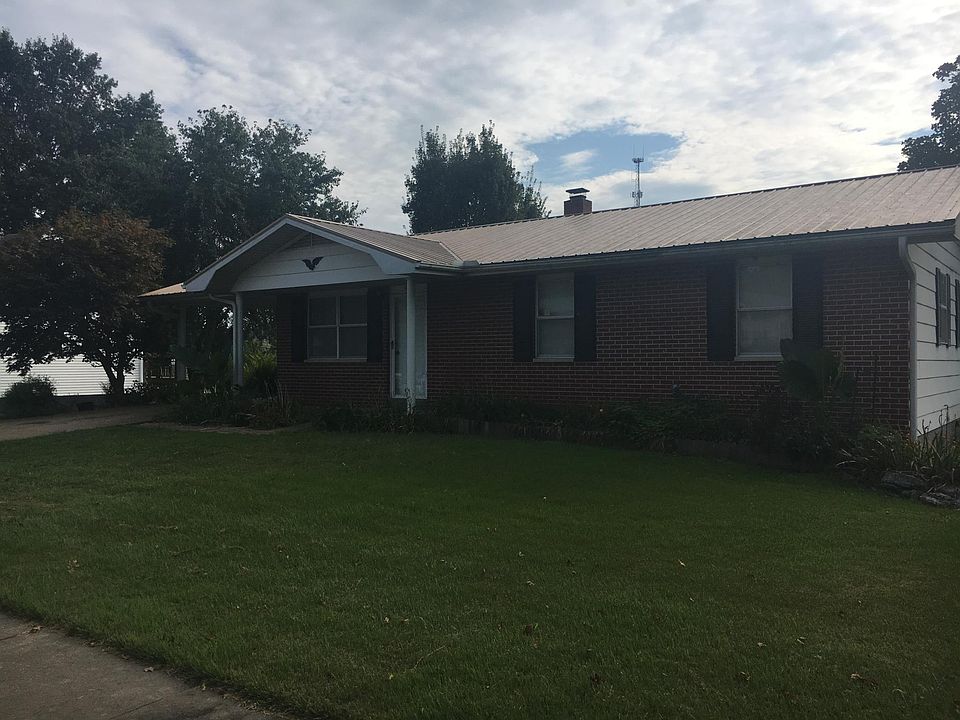 1013 Ridge Drive