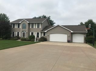 6005 Harbour S, Winneconne, WI 54986