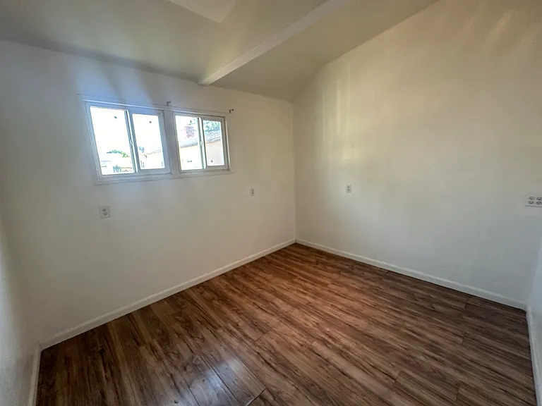 755 Joaquin St — Photo 3