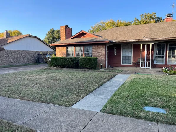 510 Augustine Dr, Euless, TX 76039