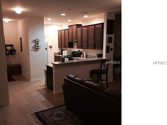 5th image of 535 Glastonbury Dr
