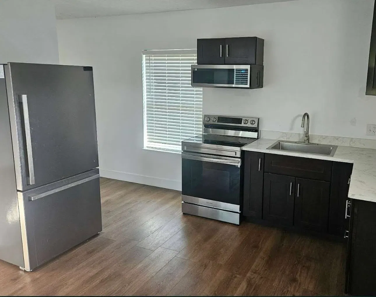 1 bed, 600 sqft, $900 — Photo 2