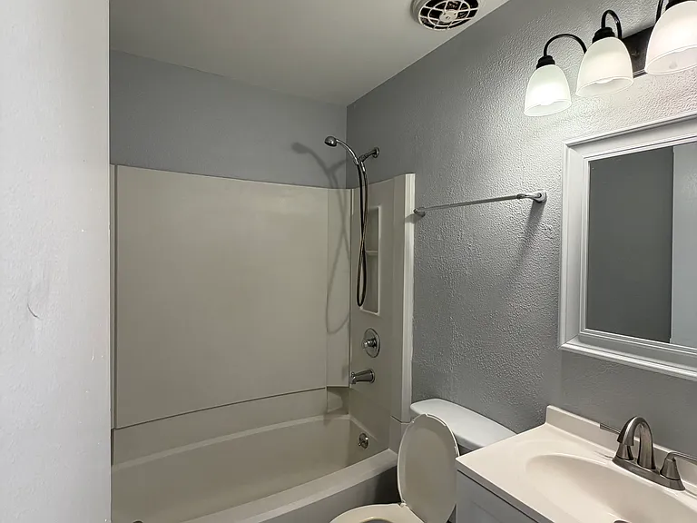 780 Kostka Ln — Photo 9