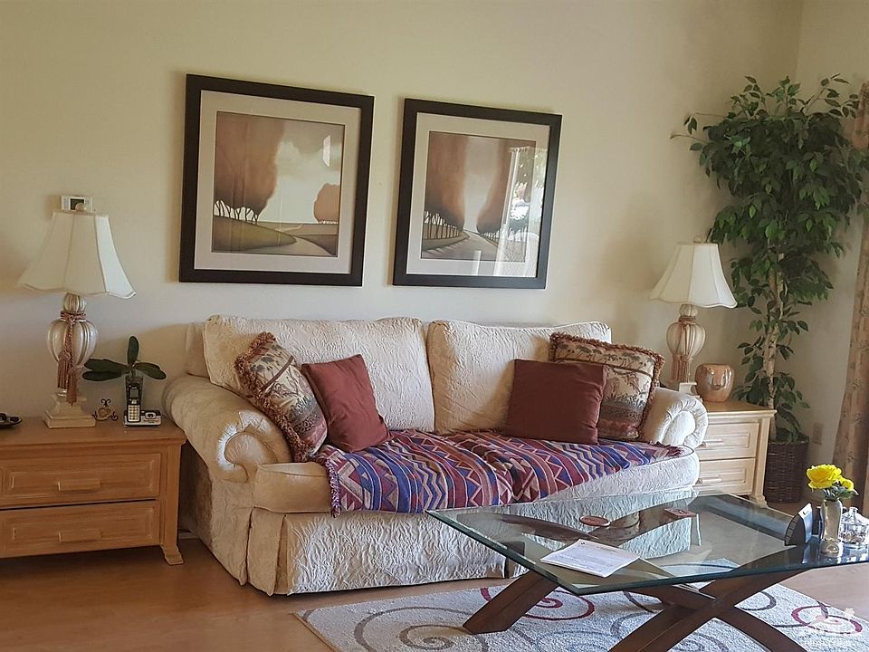 2nd image of 29070 Isleta Ct