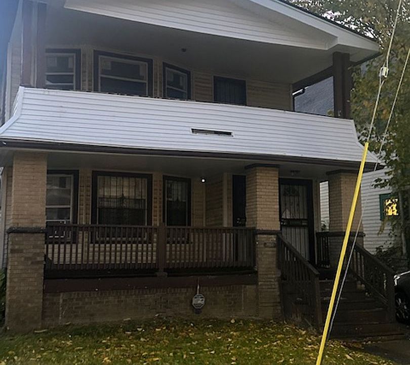 1st image of 976-978 Paxton Rd #Up