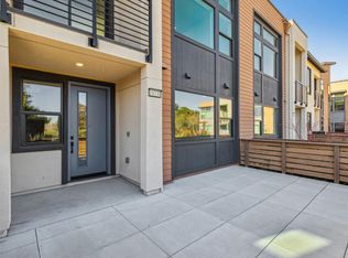 10330 Elm Cir, Saratoga, CA 95070