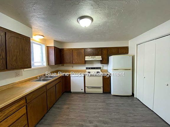 5th image of 2311 Stace St #3
