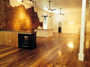 109 E Main St APT 301, Jonesborough, TN 37659