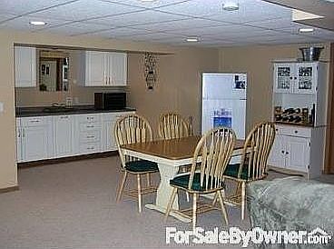 Lower level  - view 2