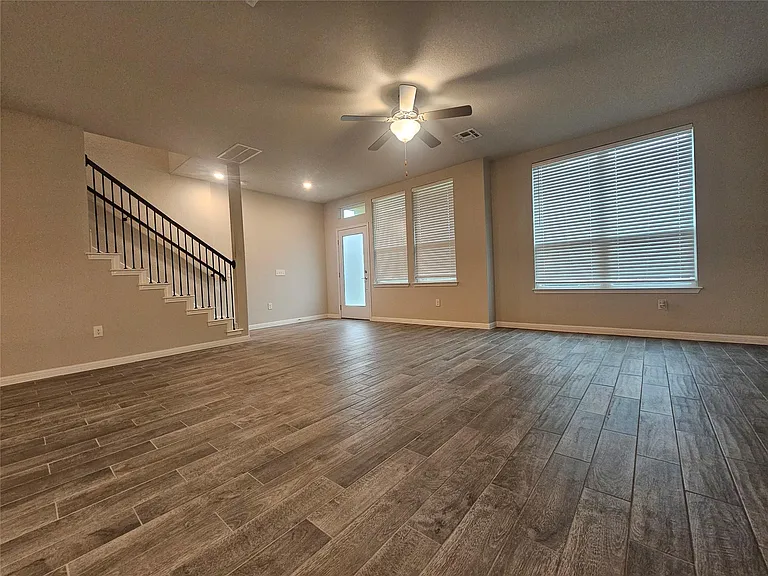 8721 Whitter Dr #B — Photo 2