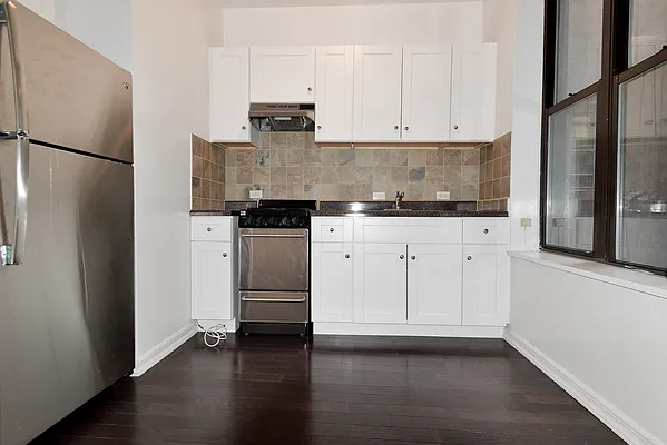 Rented by J Misrahi Realty Corp | media 21