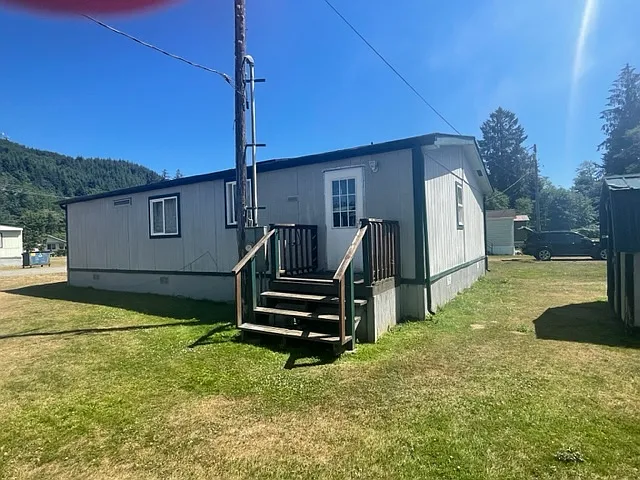 502 Frontier St #7 — Photo 7