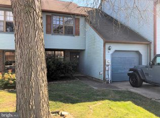 14 Francis Ct, Robbinsville, NJ 08691