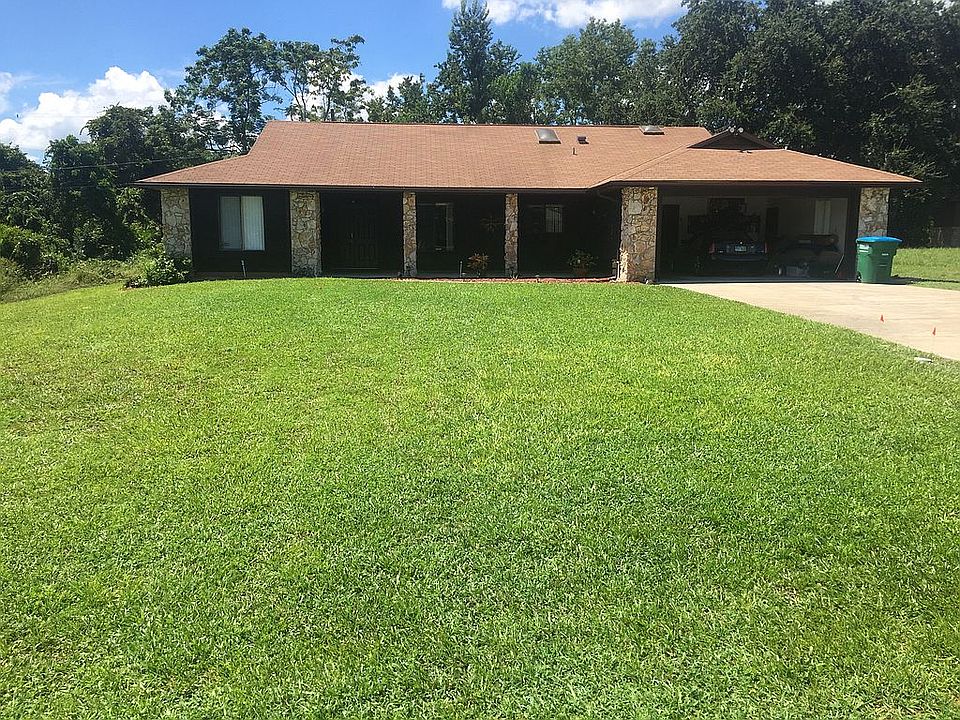1st image of 822 W Ludlum Dr