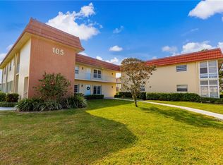 105 Spring Lake Ct APT 203, Vero Beach, FL 32962