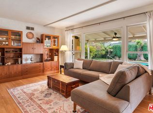 13024 Magnolia Blvd, Sherman Oaks, CA 91423