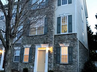 21808 Kelsey Sq, Ashburn, VA 20147