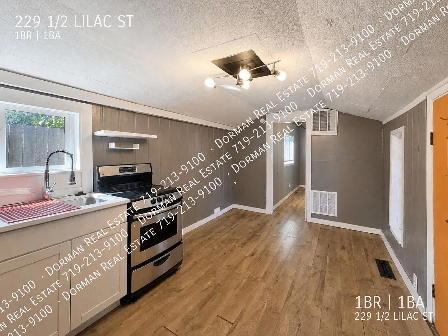 Updated 1 Bedroom, 1 Bath Cottage in the North End Neighborhood! — Photo 4