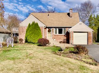123 Maple St, East Longmeadow, MA 01028