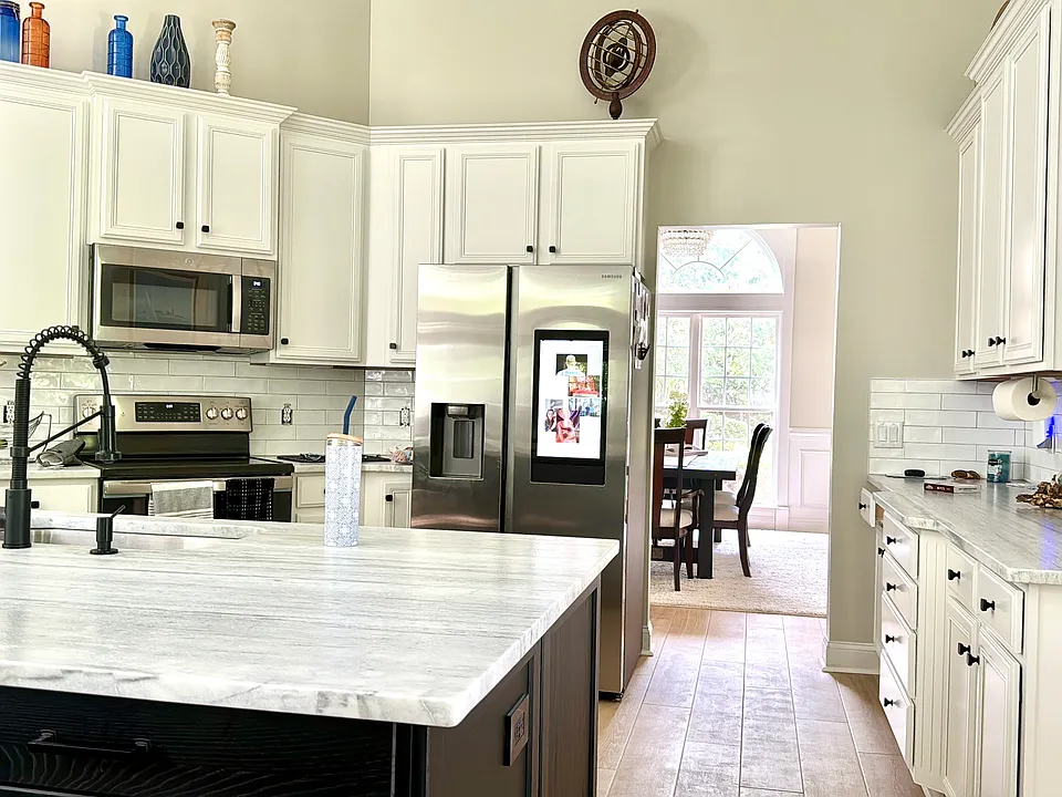211 Shadow Moss Cir