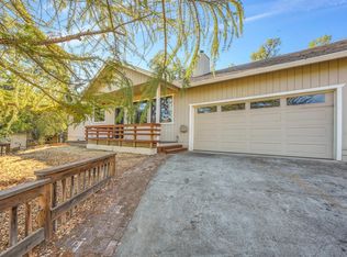 19501 Donkey Hill Rd, Hidden Valley Lake, CA 95467